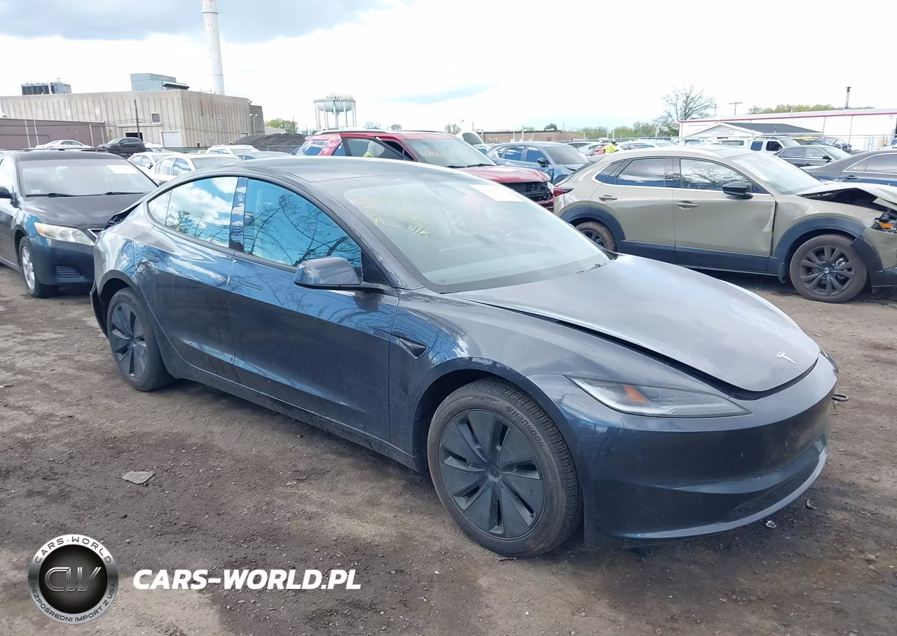 2025 Tesla Model 3 Long Range Rear-Wheel Drive-Standard Rear-Wheel Drive – zdjęcie 1 z 19