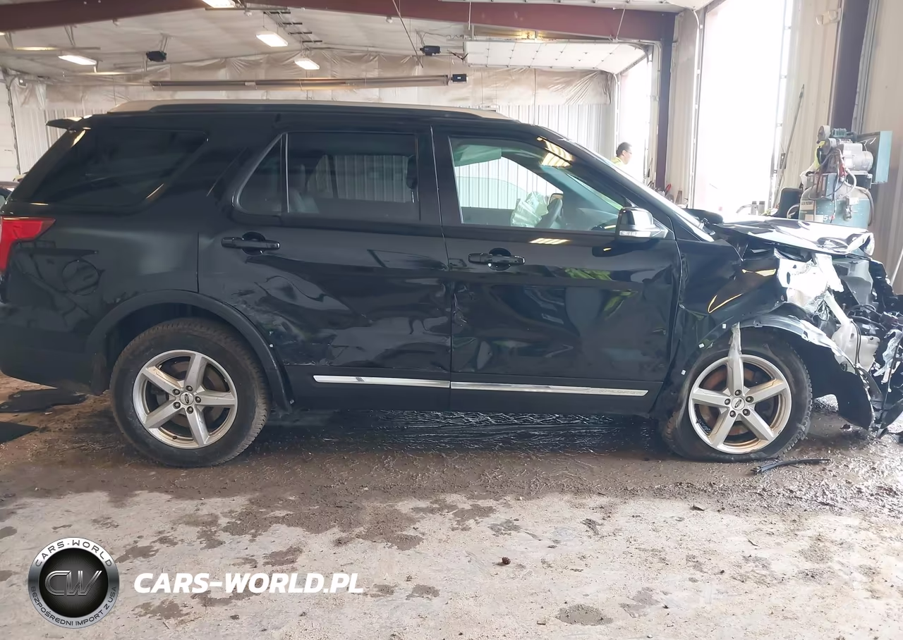 2016 Ford Explorer Xlt VIN:1FM5K8D82GGA06698 - 12