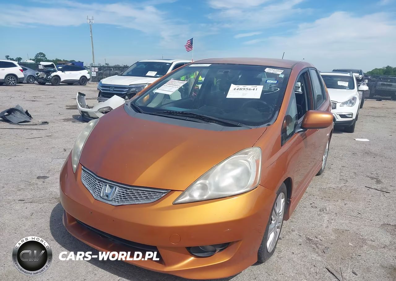 2010 Honda Fit Sport VIN:JHMGE8H48AS000936 - 2