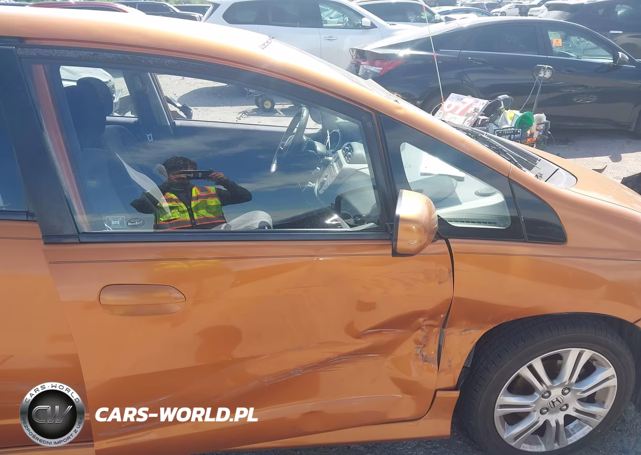 2010 Honda Fit Sport VIN:JHMGE8H48AS000936 - 6