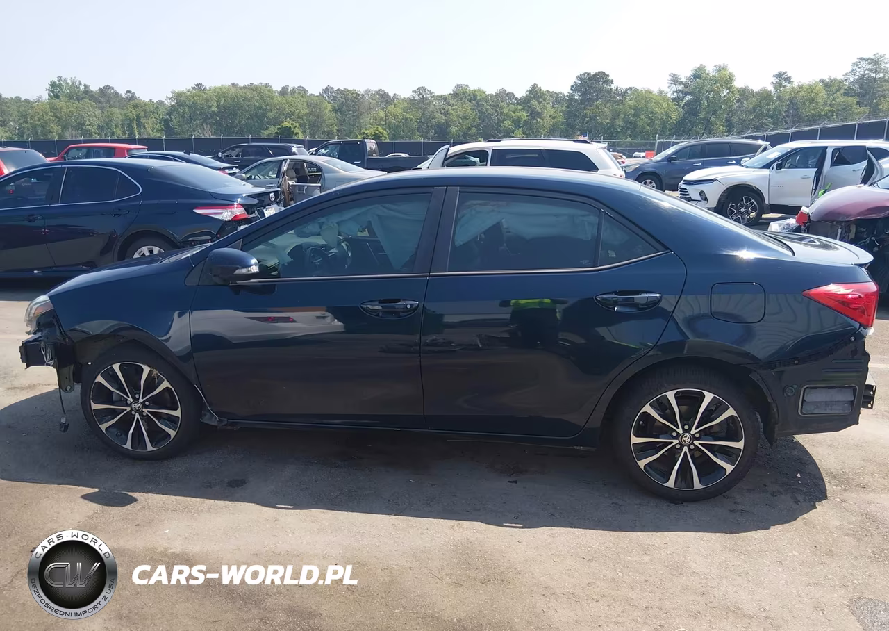 2018 Toyota Corolla Se VIN:5YFBURHE4JP798334 - 15