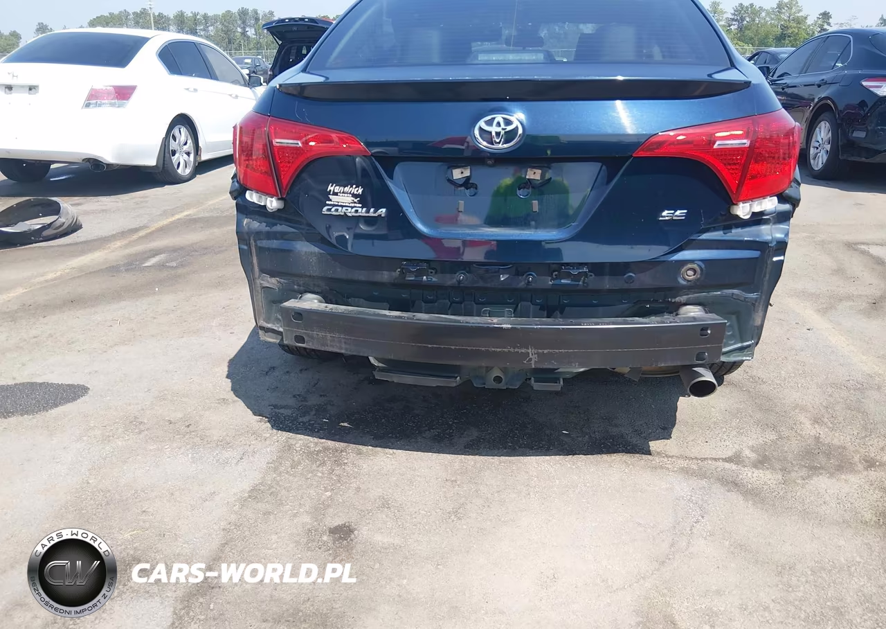 2018 Toyota Corolla Se VIN:5YFBURHE4JP798334 - 18