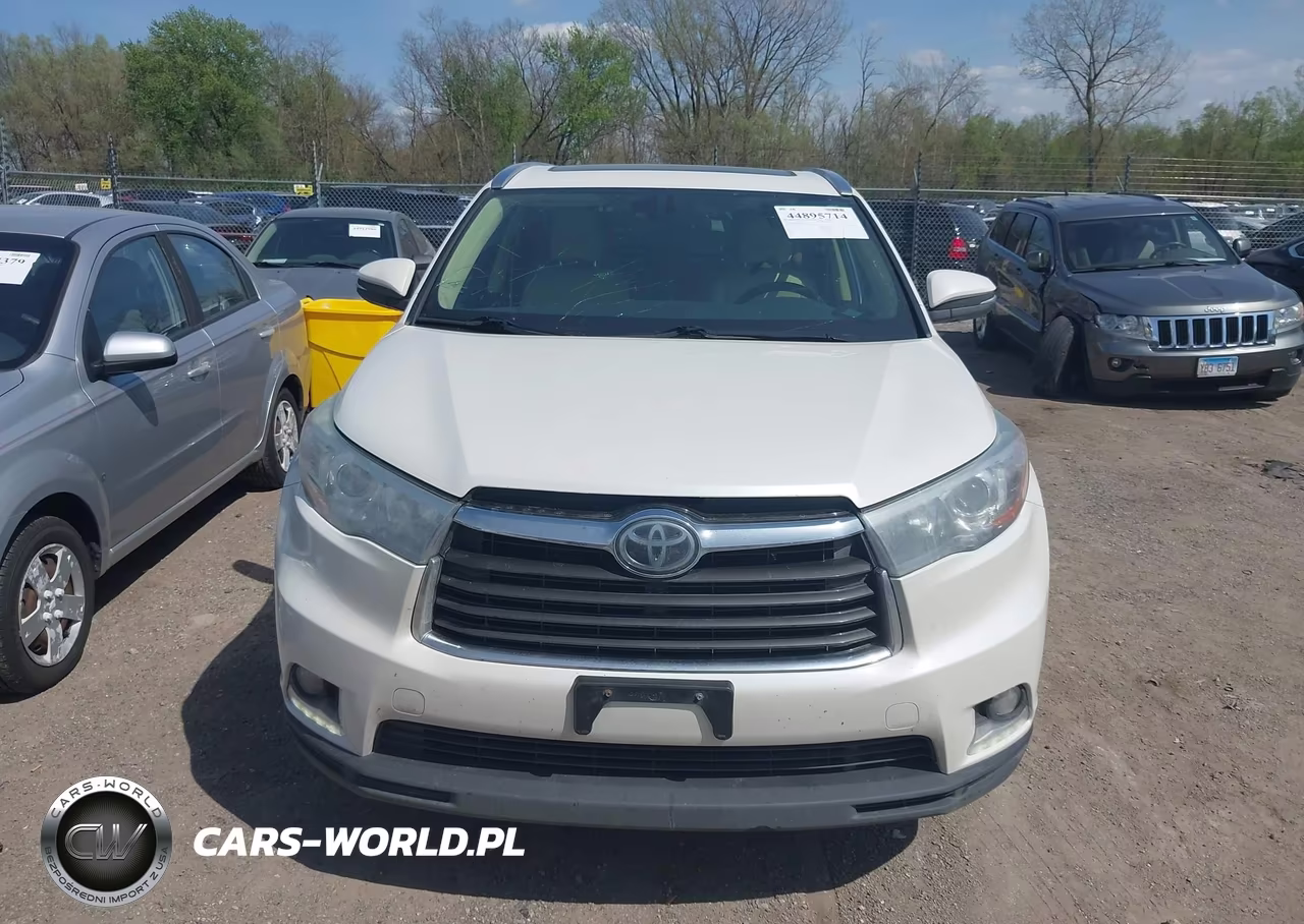 2015 Toyota Highlander Limited Platinum V6 VIN:5TDDKRFH4FS203864 - 12