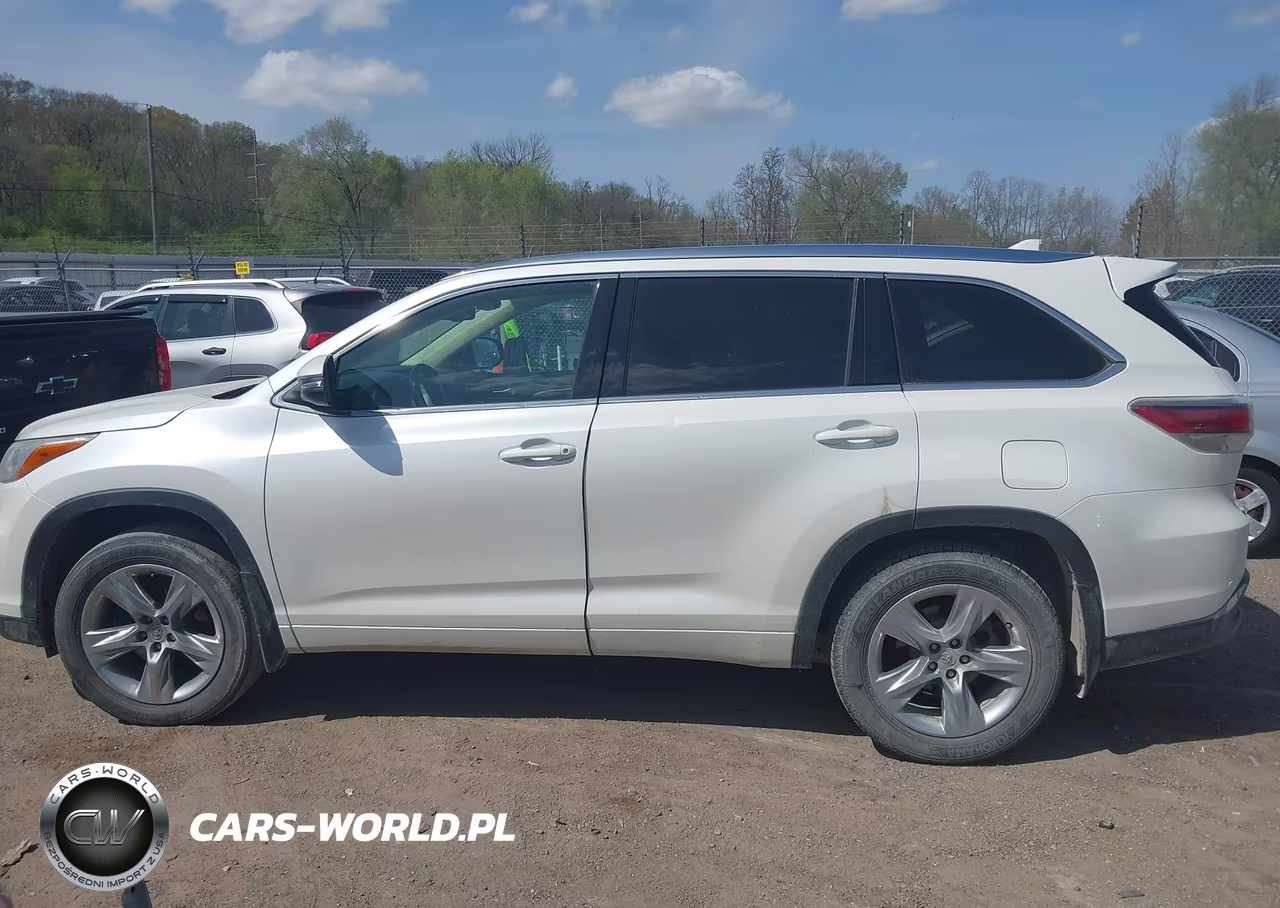 2015 Toyota Highlander Limited Platinum V6 VIN:5TDDKRFH4FS203864 - 14