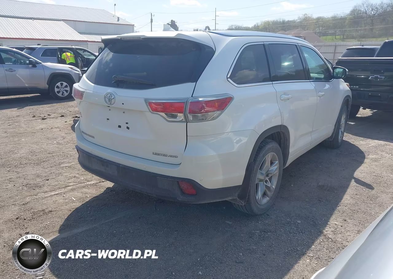 2015 Toyota Highlander Limited Platinum V6 VIN:5TDDKRFH4FS203864 - 4