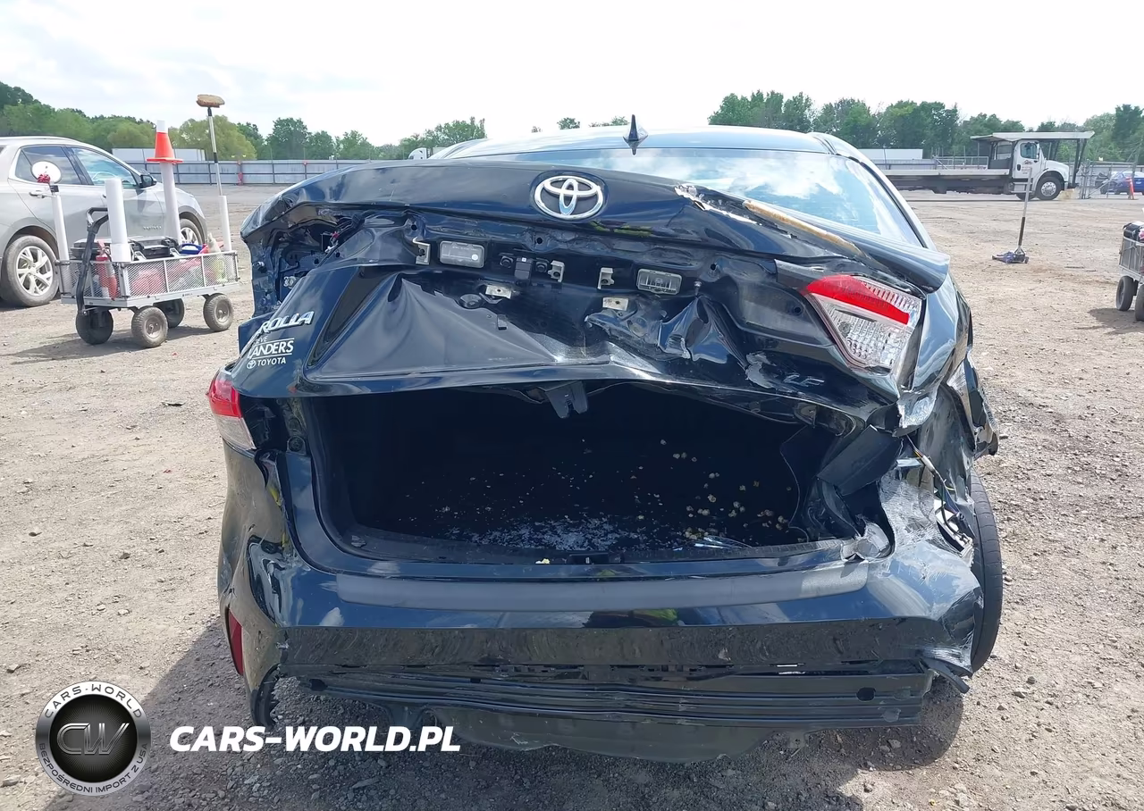 2022 Toyota Corolla Le VIN:5YFEPMAE1NP301859 - 17
