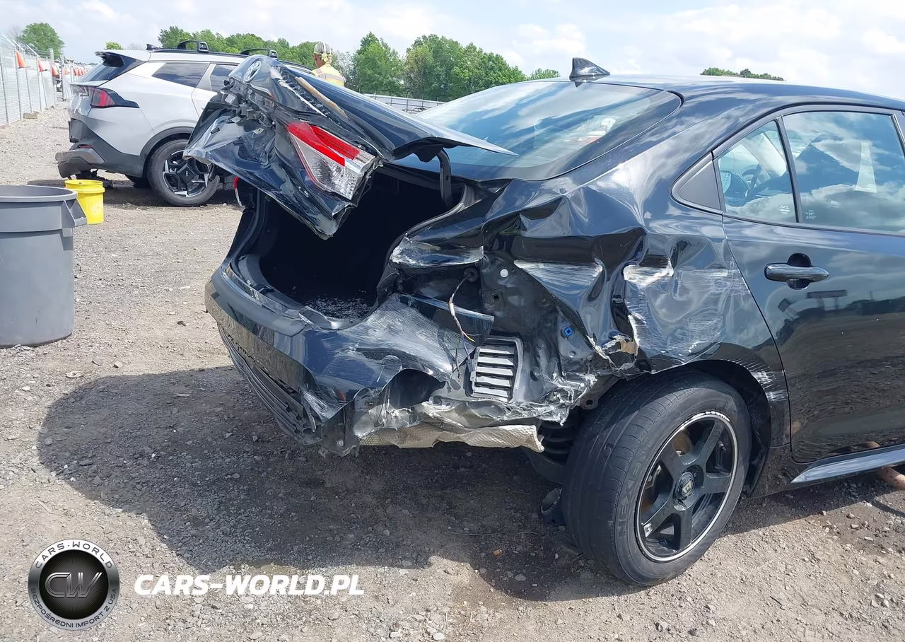 2022 Toyota Corolla Le VIN:5YFEPMAE1NP301859 - 20