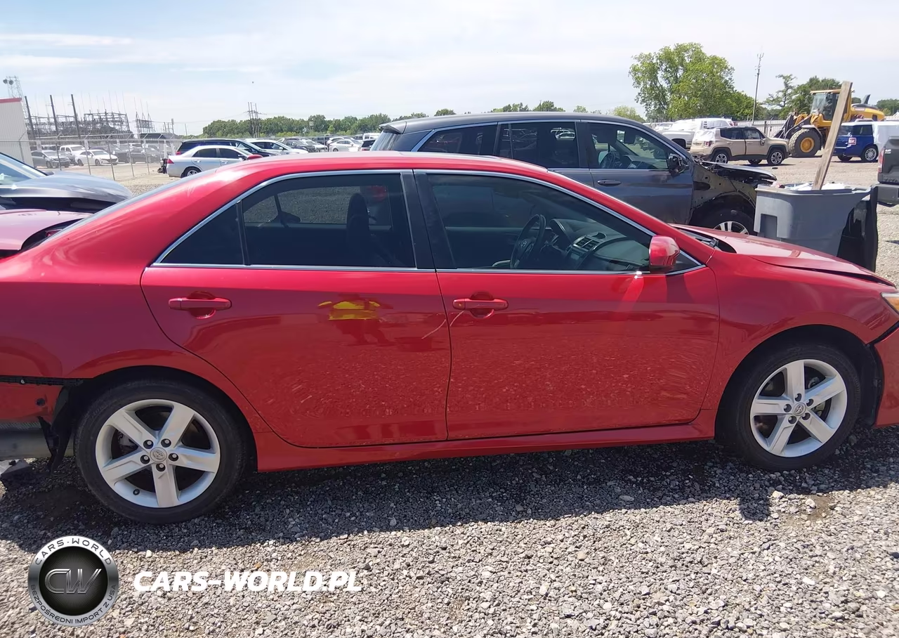 2014 Toyota Camry Se VIN:4T1BF1FK2EU787583 - 14