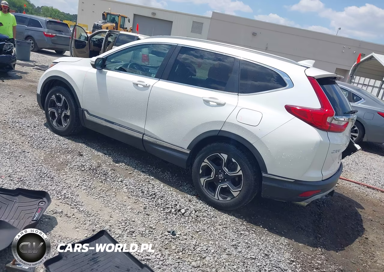 2018 Honda Cr-V Touring VIN:2HKRW2H98JH619809 - 3
