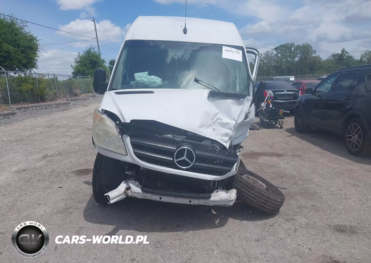 2013 Mercedes-Benz Sprinter 2500 High Roof VIN:WD3PE8CC4D5766823 - 12