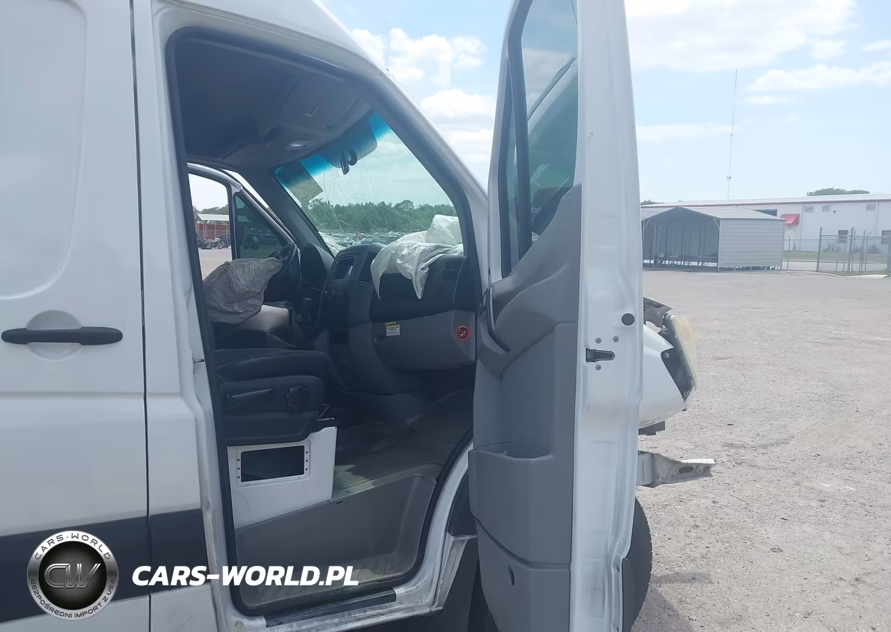 2013 Mercedes-Benz Sprinter 2500 High Roof VIN:WD3PE8CC4D5766823 - 5