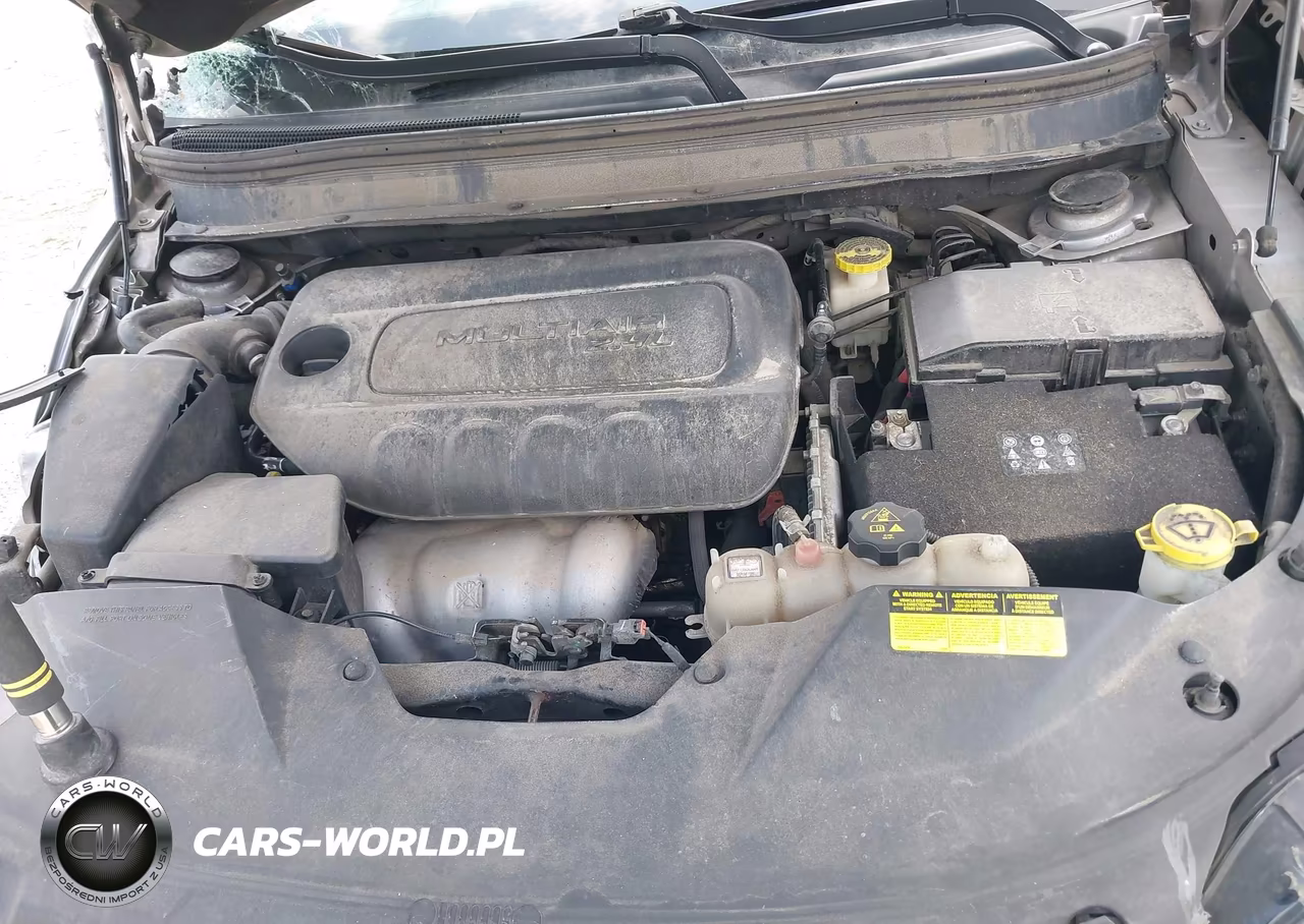 2019 Jeep Cherokee Latitude 4X4 VIN:1C4PJMCB6KD338448 - 10