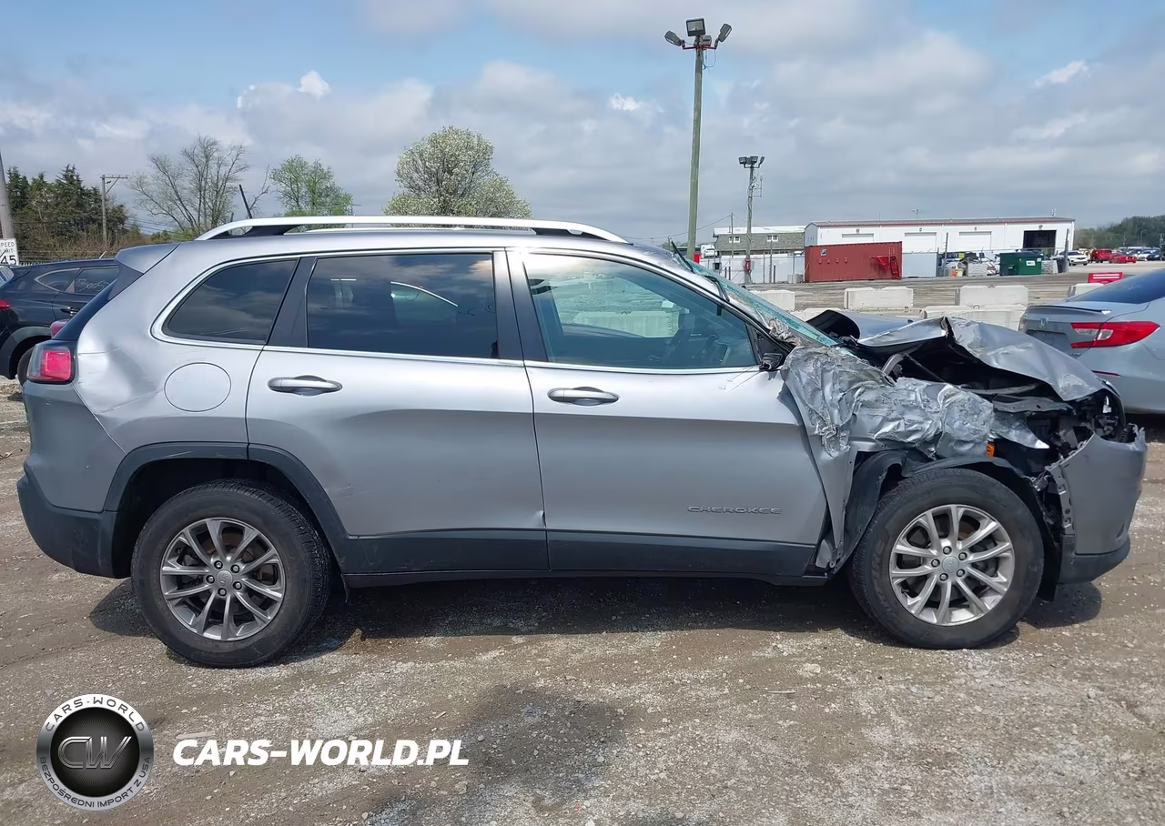 2019 Jeep Cherokee Latitude 4X4 VIN:1C4PJMCB6KD338448 - 14