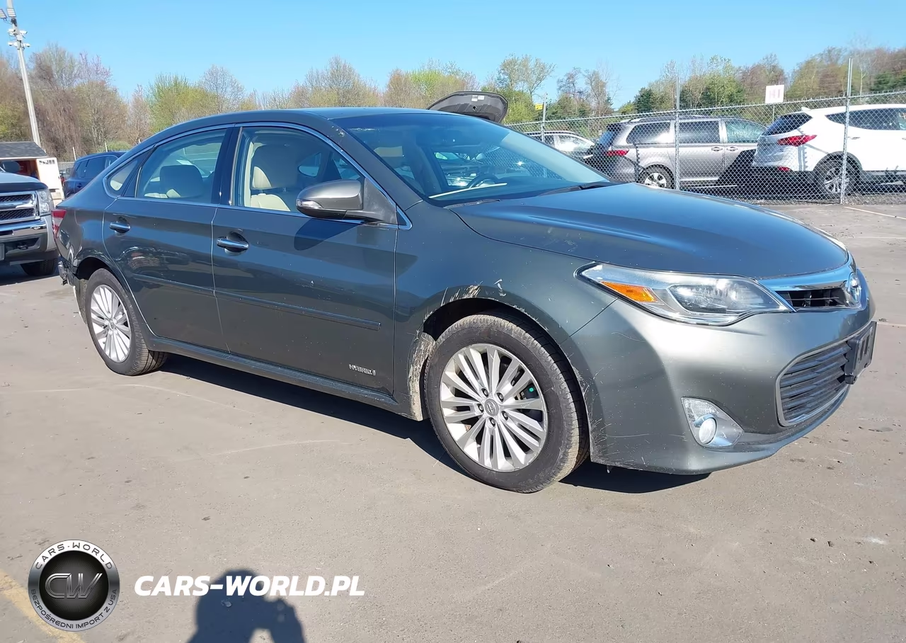 2013 Toyota Avalon Hybrid Xle Touring – zdjęcie 1 z 16