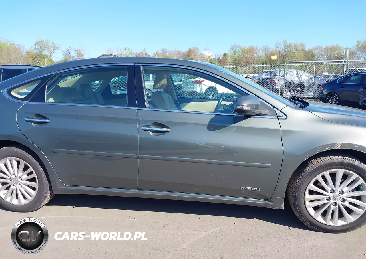 2013 Toyota Avalon Hybrid Xle Touring VIN:4T1BD1EB3DU015129 - 13