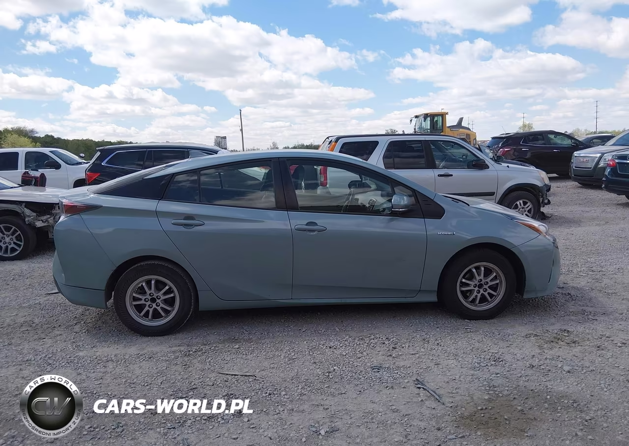 2017 Toyota Prius Two VIN:JTDKBRFU6H3026162 - 13