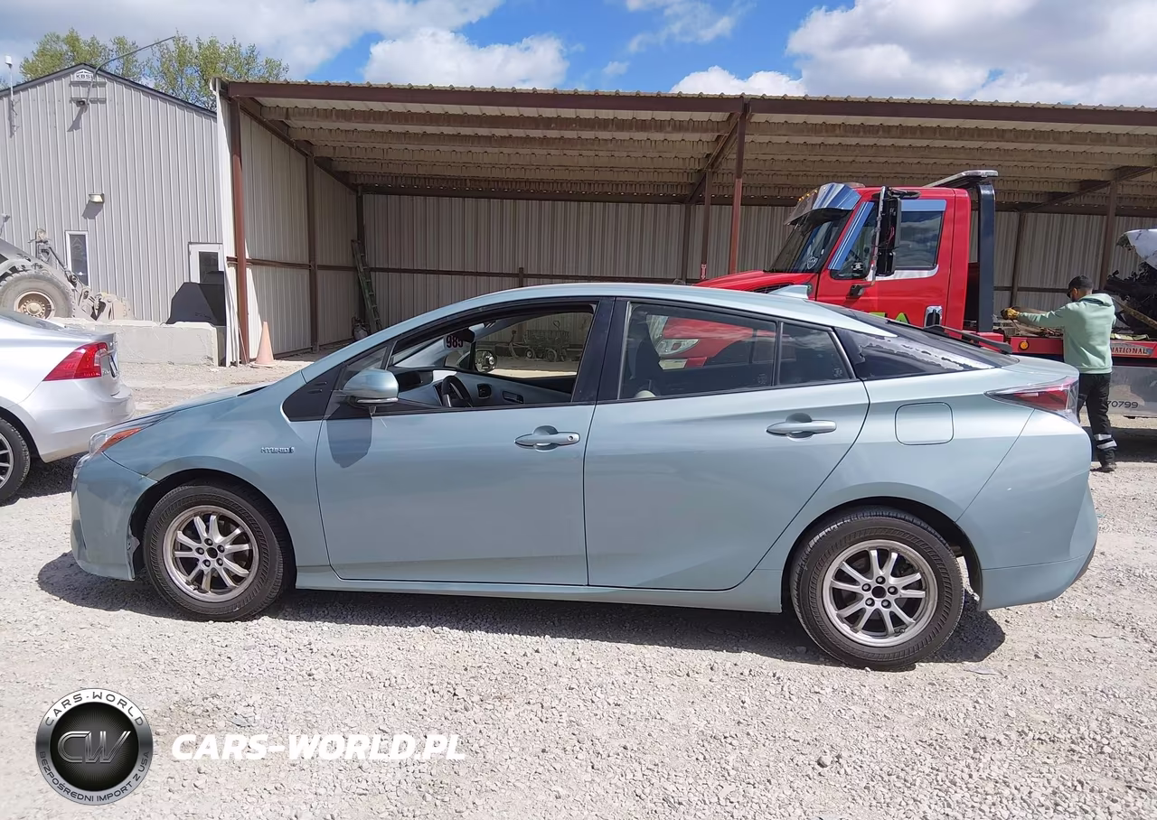 2017 Toyota Prius Two VIN:JTDKBRFU6H3026162 - 14