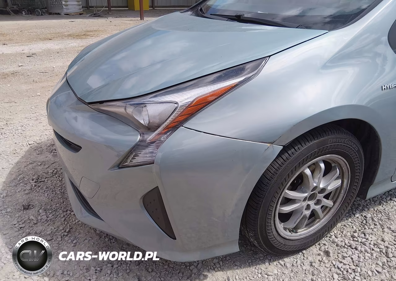 2017 Toyota Prius Two VIN:JTDKBRFU6H3026162 - 6