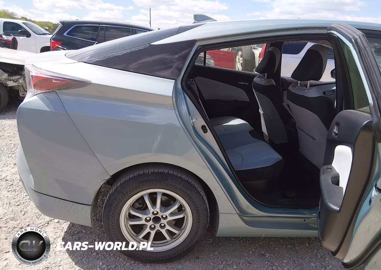 2017 Toyota Prius Two VIN:JTDKBRFU6H3026162 - 8