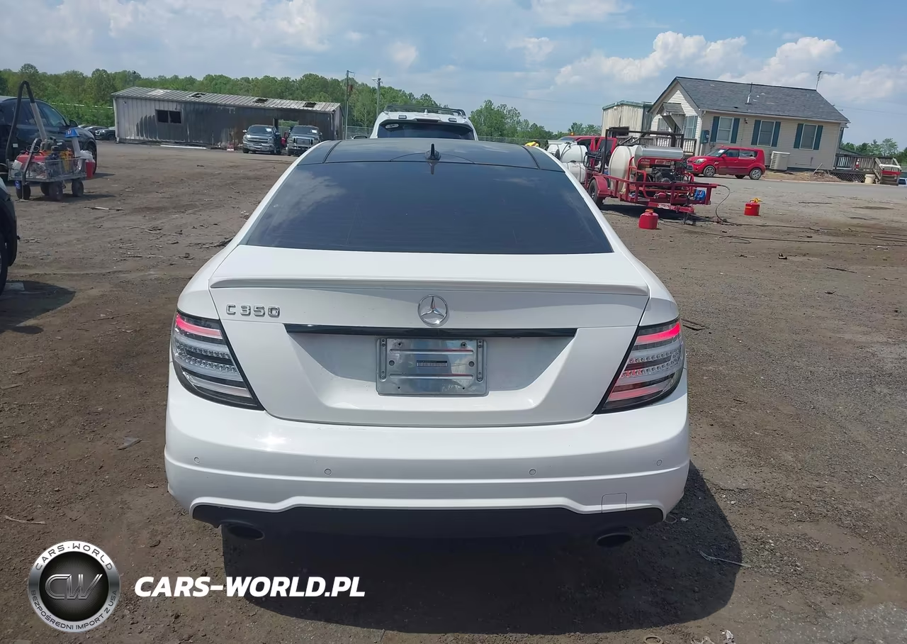 2013 Mercedes-Benz C 350 Sport 4Matic VIN:WDDGJ8JB4DG063597 - 16