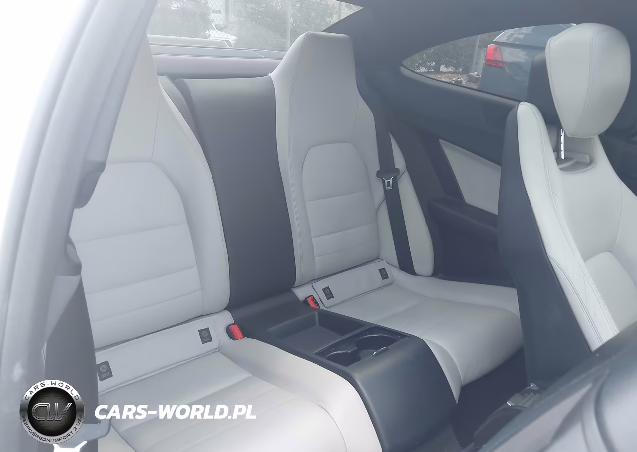 2013 Mercedes-Benz C 350 Sport 4Matic VIN:WDDGJ8JB4DG063597 - 8