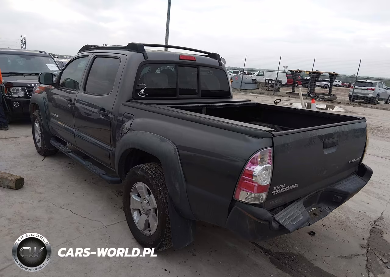 2011 Toyota Tacoma Prerunner VIN:5TFJX4GN3BX004174 - 3