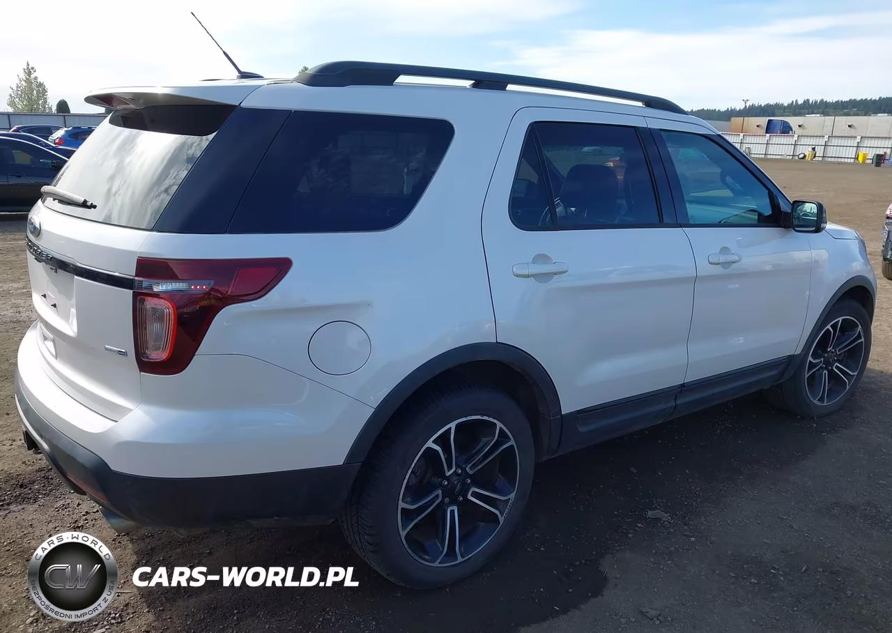 2015 Ford Explorer Sport VIN:1FM5K8GT0FGB93003 - 4