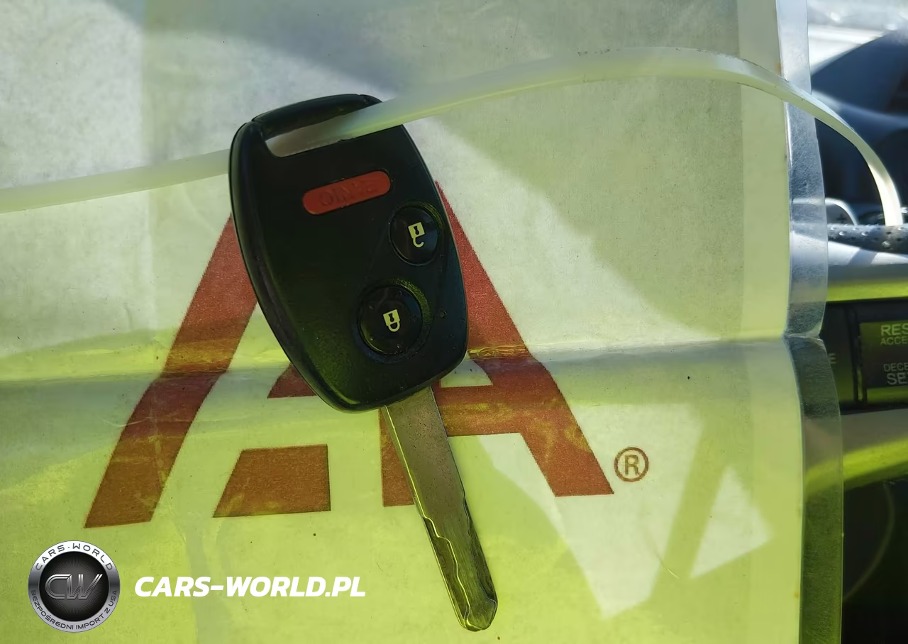 2012 Honda Fit Sport VIN:JHMGE8H59CC041288 - 11
