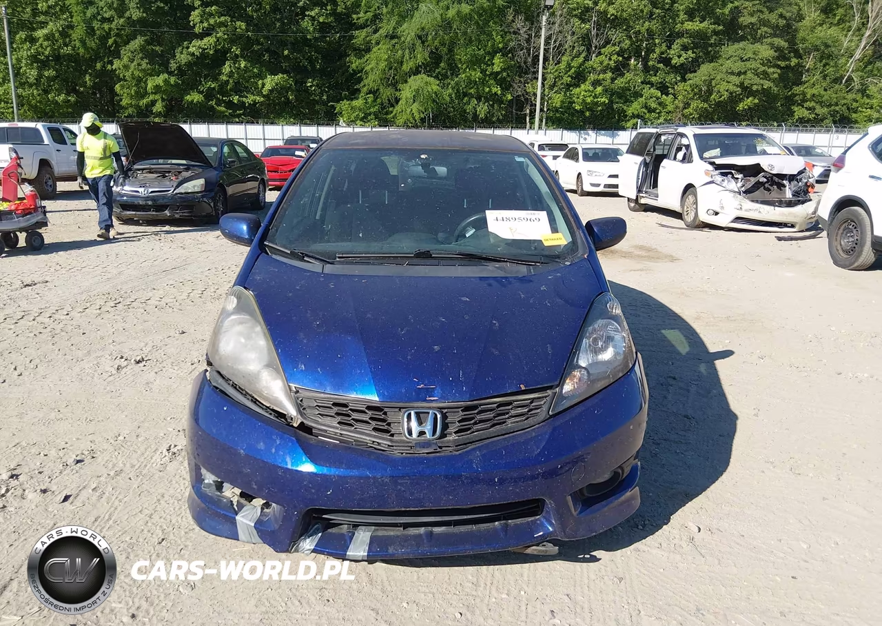 2012 Honda Fit Sport VIN:JHMGE8H59CC041288 - 12