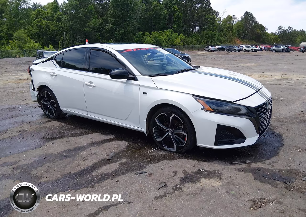 2023 Nissan Altima Sr Fwd – zdjęcie 1 z 18