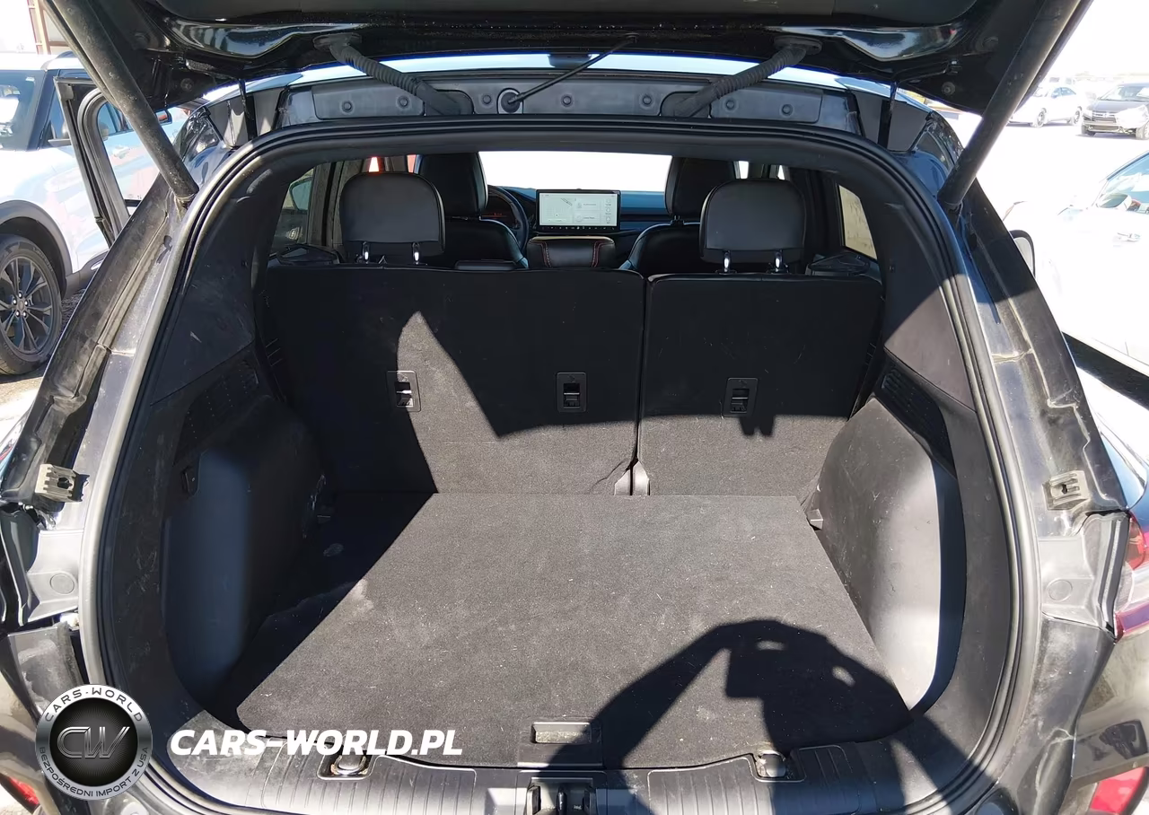 2023 Ford Escape St-Line VIN:1FMCU9MN0PUA97100 - 17