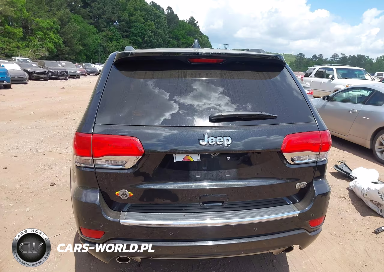 2015 Jeep Grand Cherokee Overland VIN:1C4RJECG7FC957453 - 16