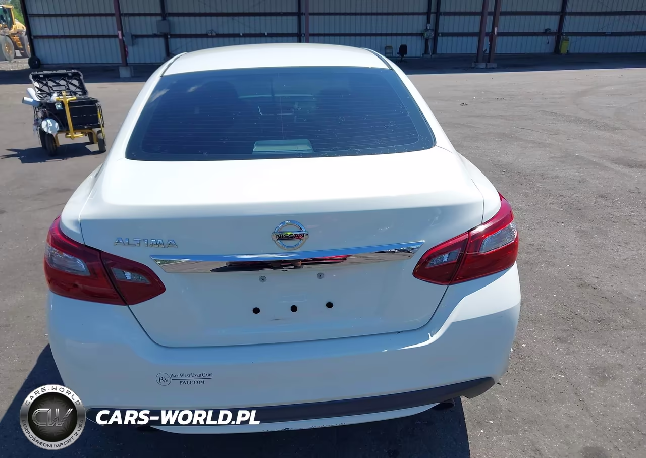 2018 Nissan Altima 2.5 S VIN:1N4AL3AP5JC157411 - 16
