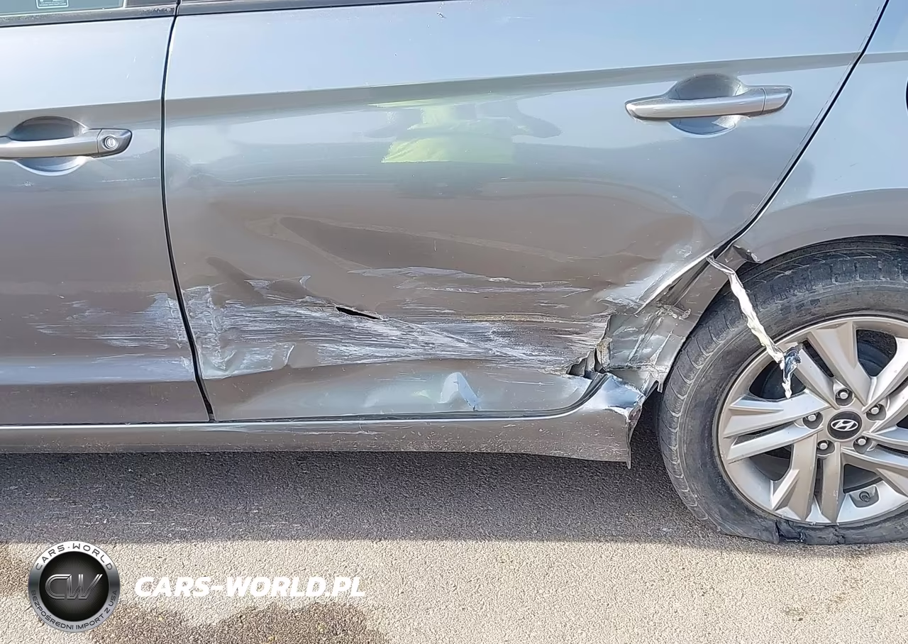 2019 Hyundai Elantra Se VIN:KMHD74LF8KU793740 - 6