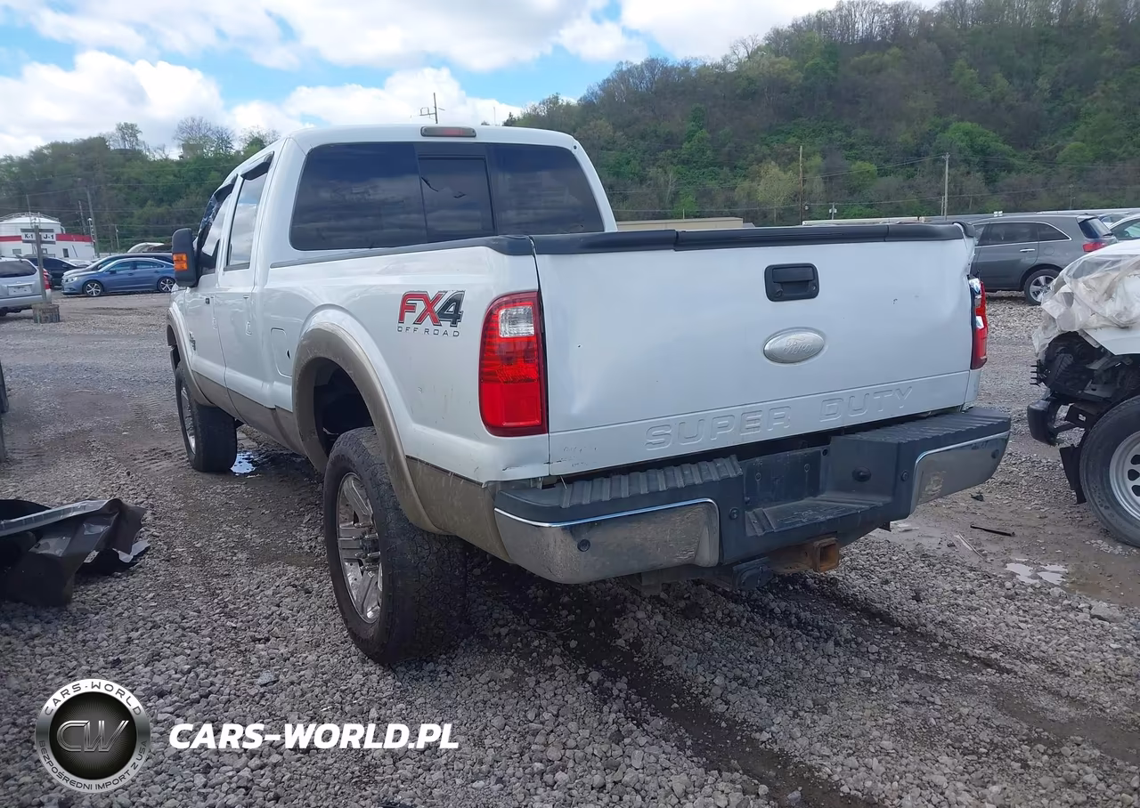2012 Ford F-250 Lariat VIN:1FT7W2BT8CEA90828 - 3