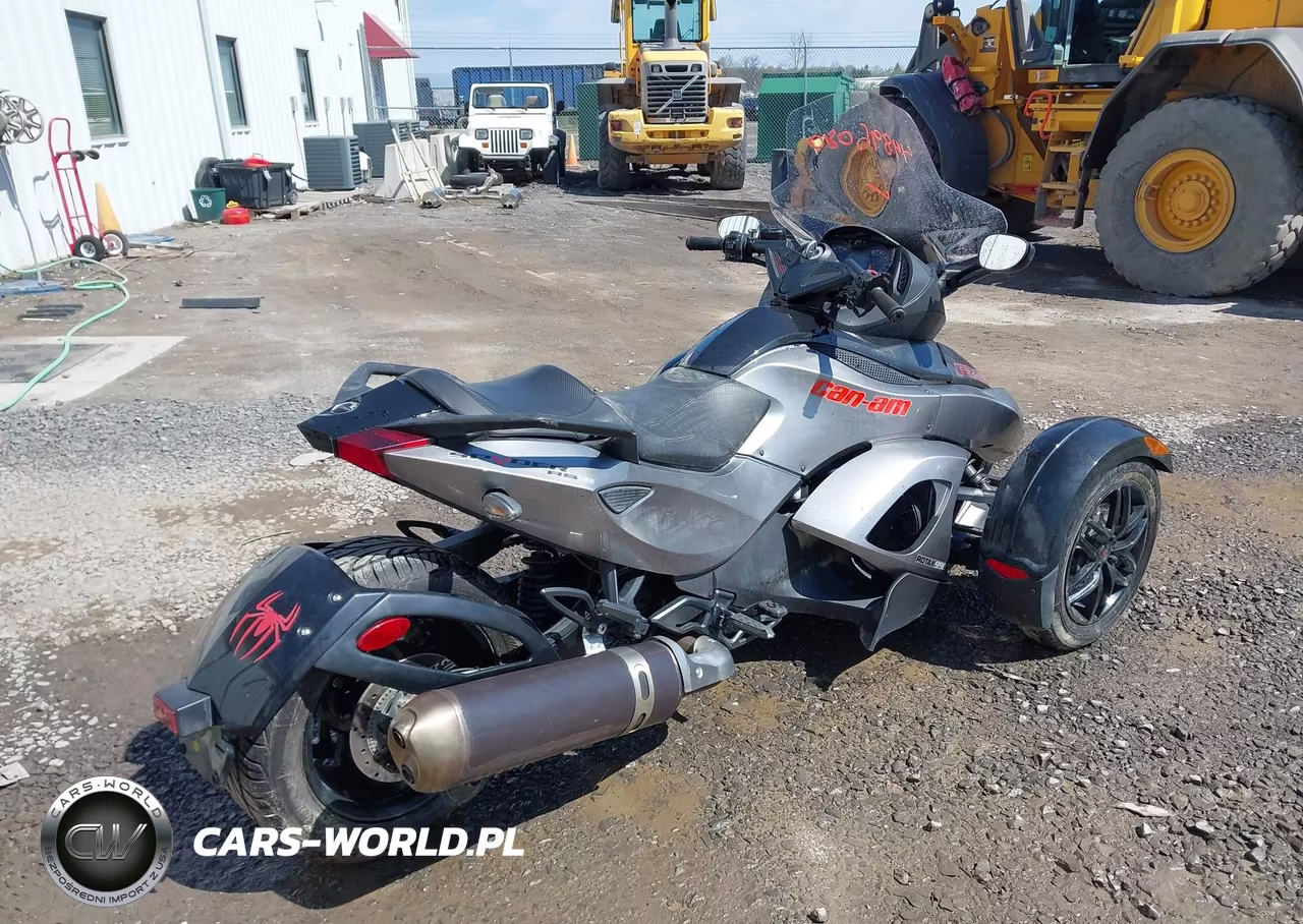 2012 Can-Am Spyder Roadster Rs-S VIN:2BXJAWA15CV000248 - 4