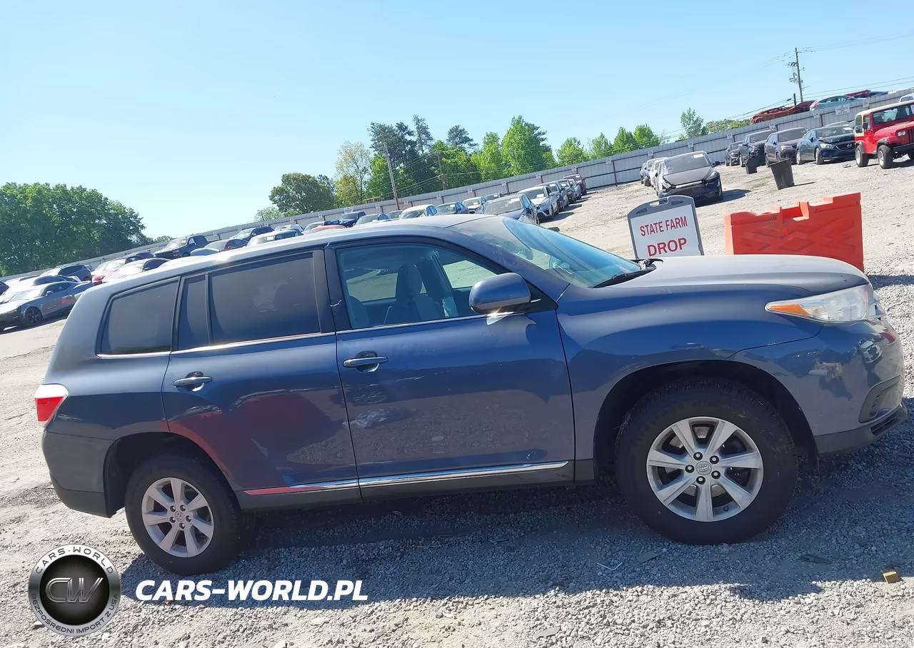 2013 Toyota Highlander VIN:5TDZA3EH2DS044945 - 13