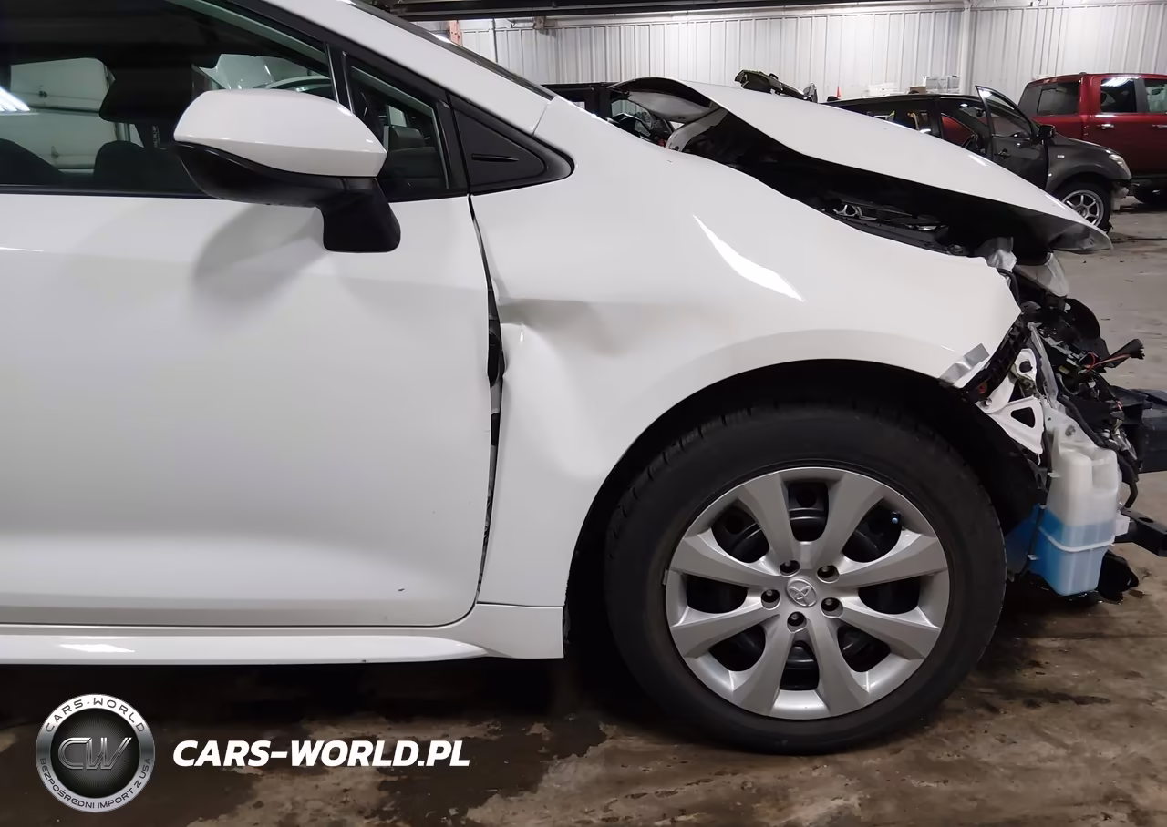 2020 Toyota Corolla Le VIN:5YFEPRAE3LP045816 - 18