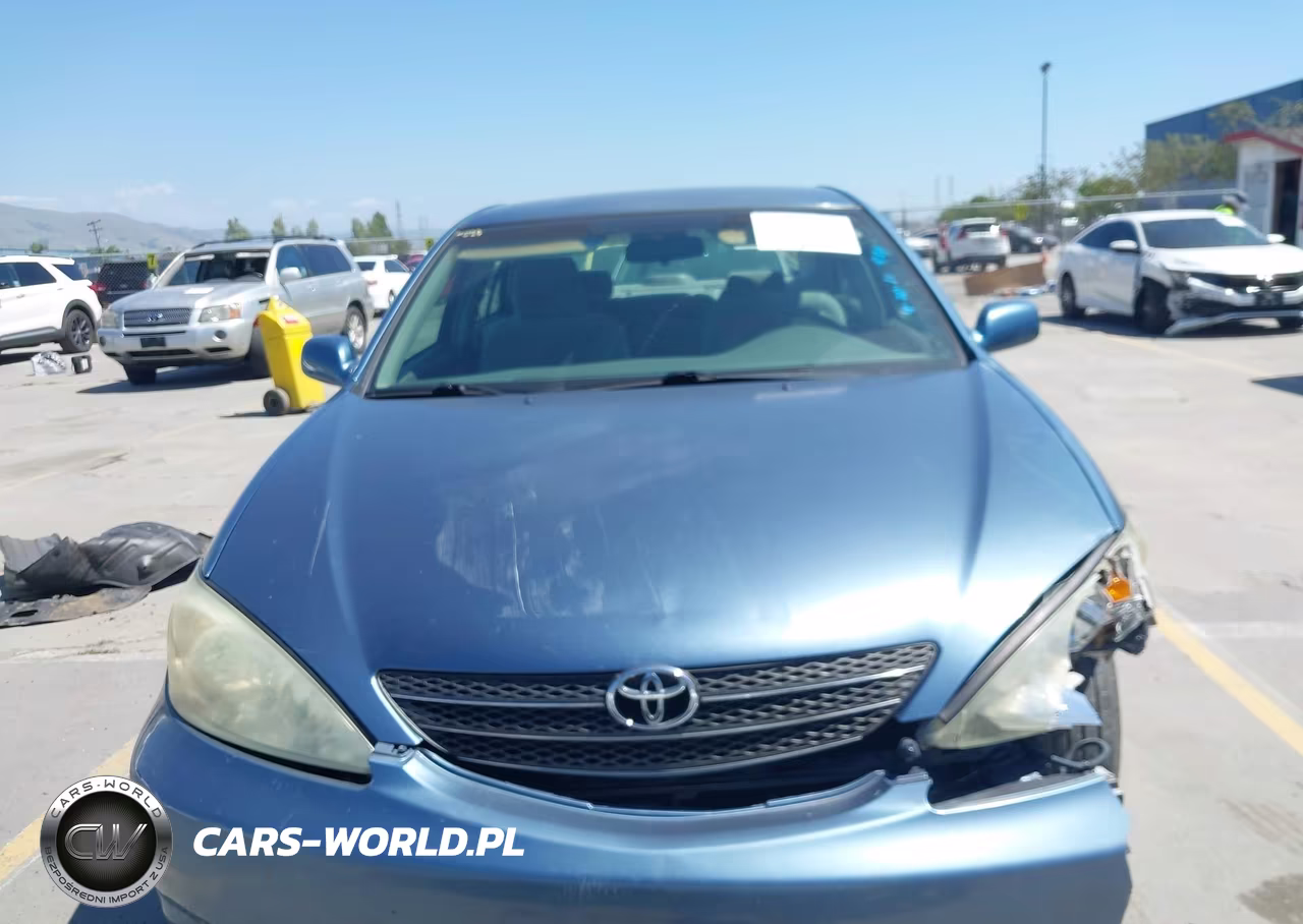 2004 Toyota Camry Le VIN:4T1BE32KX4U919878 - 13