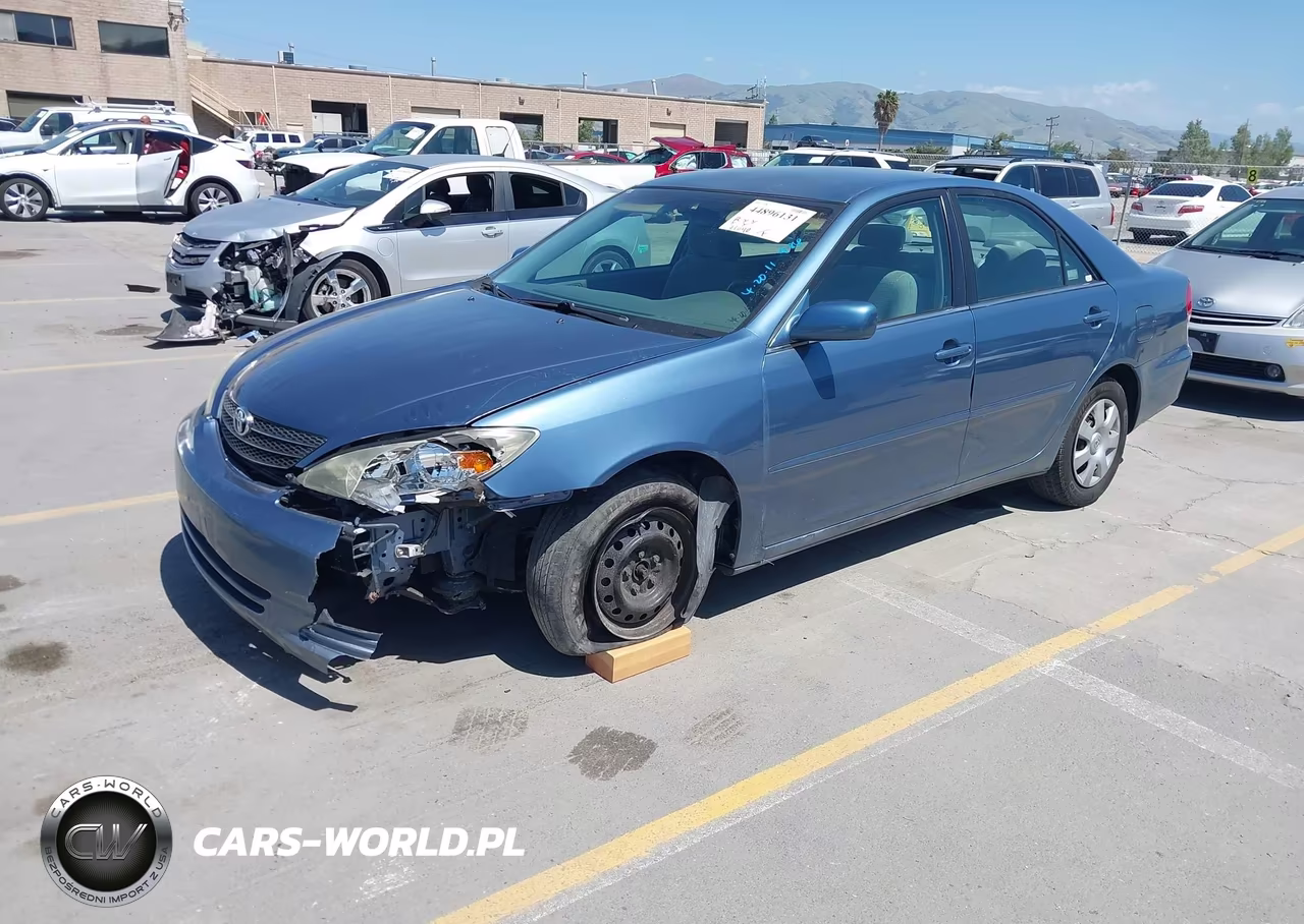 2004 Toyota Camry Le VIN:4T1BE32KX4U919878 - 2