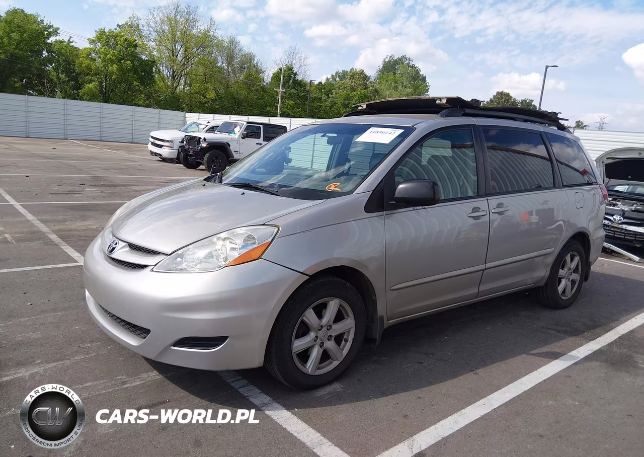 2007 Toyota Sienna Le VIN:5TDZK23C67S000370 - 2