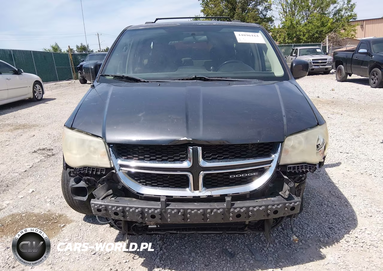 2011 Dodge Grand Caravan Crew VIN:2D4RN5DG5BR707202 - 11