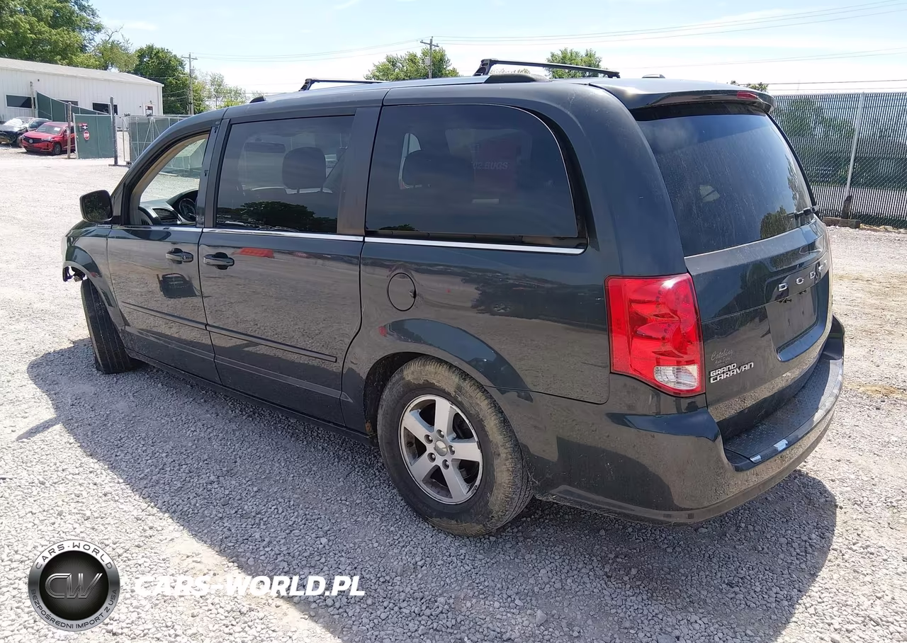 2011 Dodge Grand Caravan Crew VIN:2D4RN5DG5BR707202 - 3
