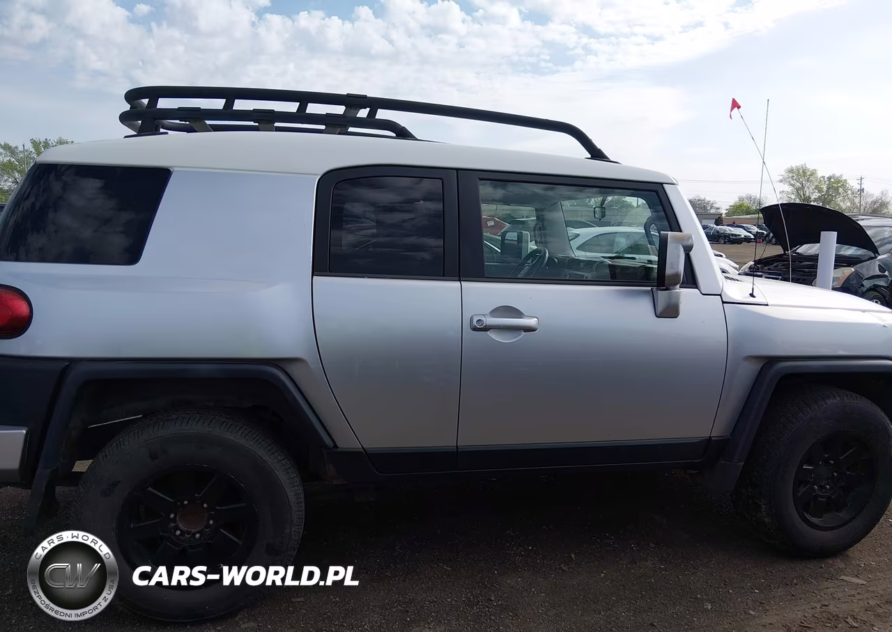 2008 Toyota Fj Cruiser VIN:JTEBU11F08K020590 - 13