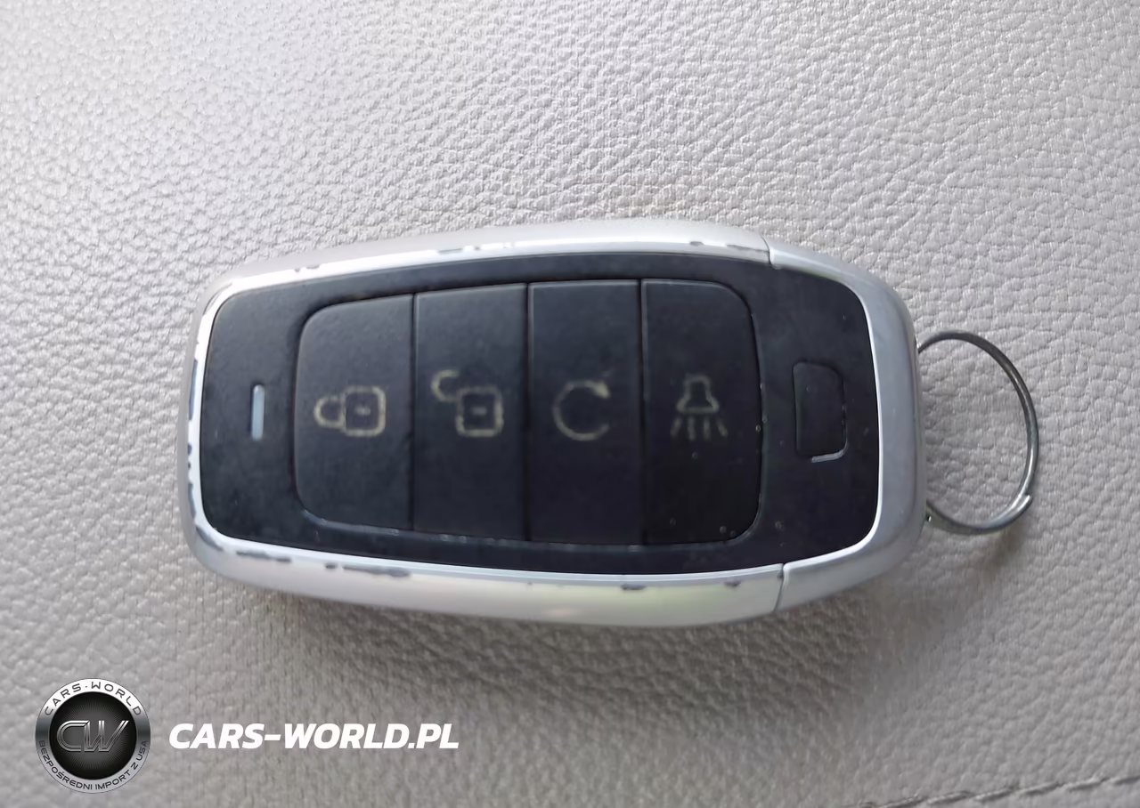 2018 Hyundai Tucson Value VIN:KM8J3CA26JU794117 - 11