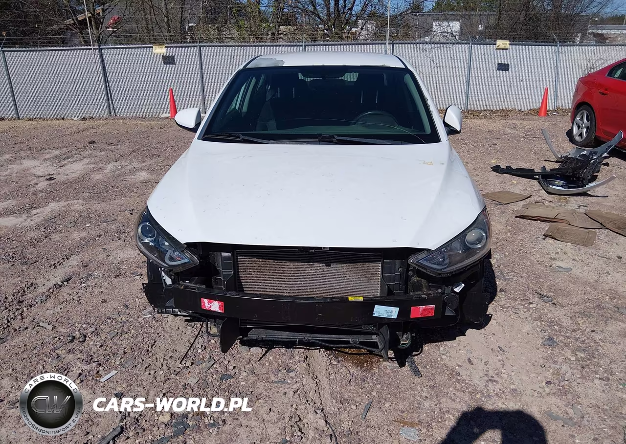 2018 Hyundai Elantra Sel VIN:5NPD84LF8JH338767 - 13