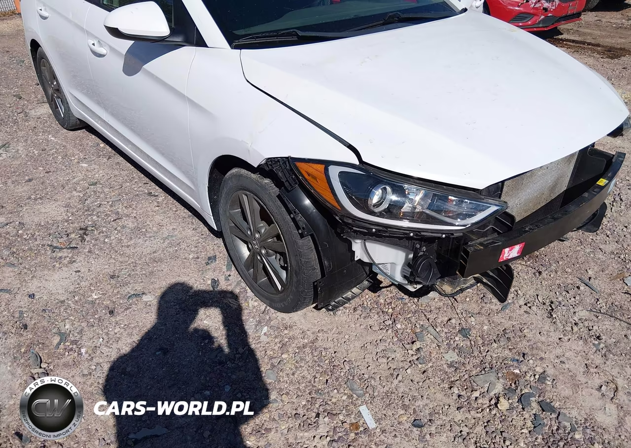 2018 Hyundai Elantra Sel VIN:5NPD84LF8JH338767 - 19