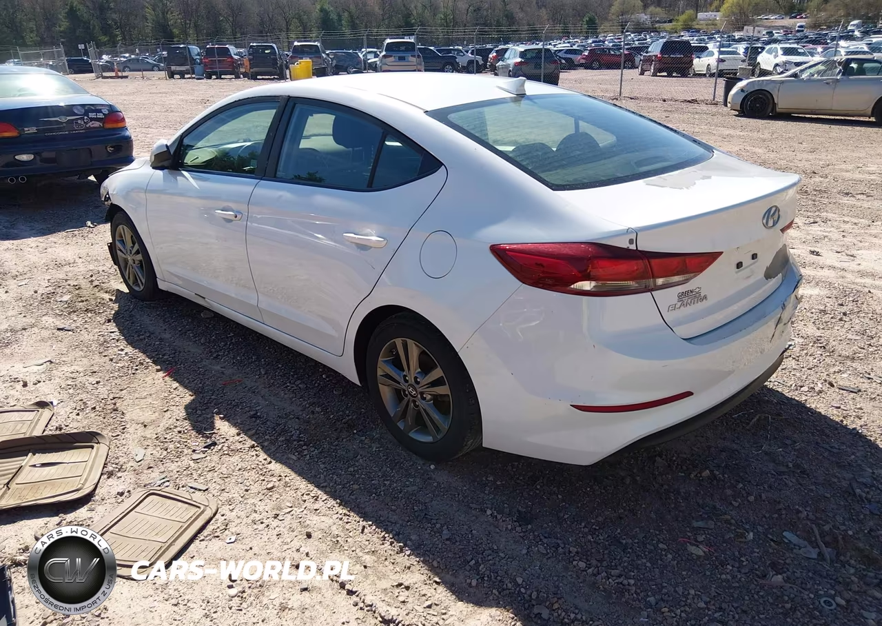 2018 Hyundai Elantra Sel VIN:5NPD84LF8JH338767 - 3