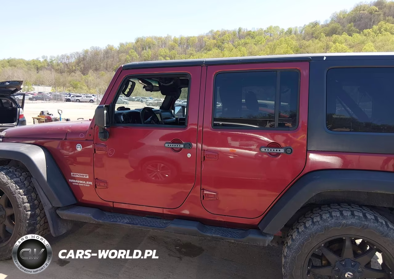 2012 Jeep Wrangler Unlimited Sport VIN:1C4BJWDG8CL199060 - 14