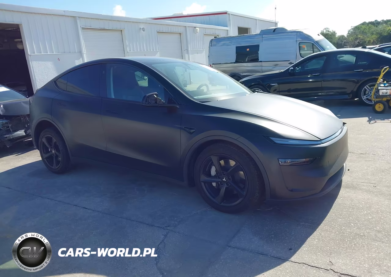 2026 Tesla Model Y Premium Rear-Wheel Drive-Standard Rear-Wheel Drive